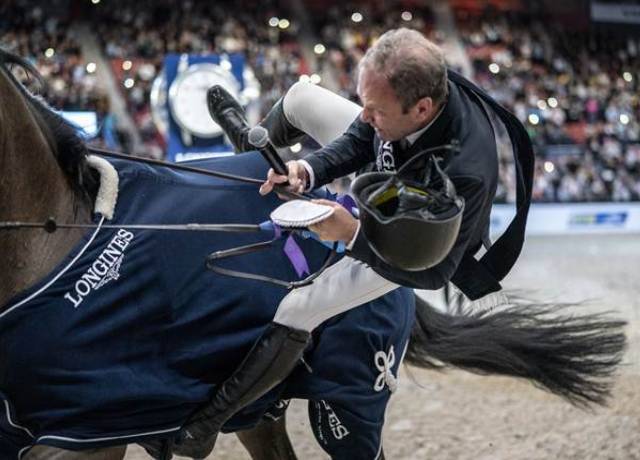 WATCH: Show jumper Geir Gulliksen won the World Cup at the age of 60