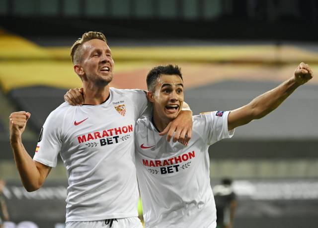 UEFA Europa League : Sevilla beat Manchester City 2-1