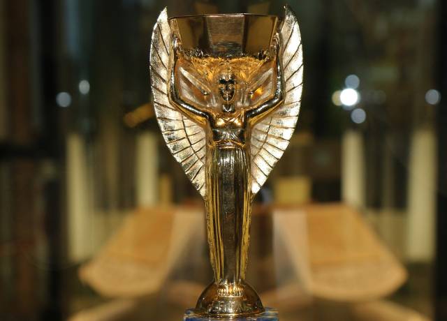 first world cup trophy