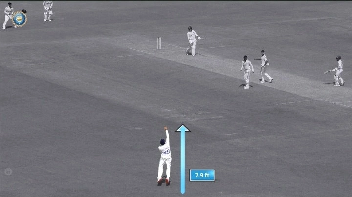 Rohit Sharma took the catch by jump 2 feet from his height